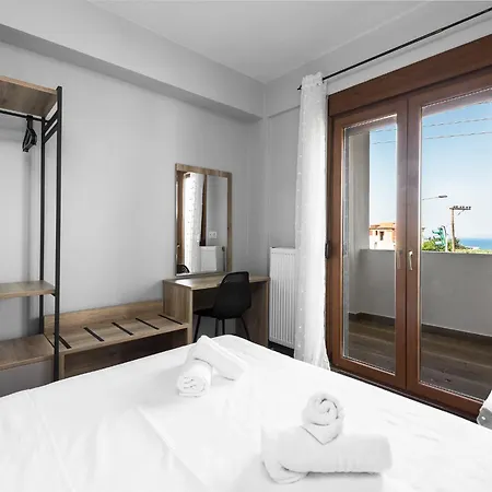 Ultima Summer Residence, Nilie Hospitality Mgmt * Áfitos