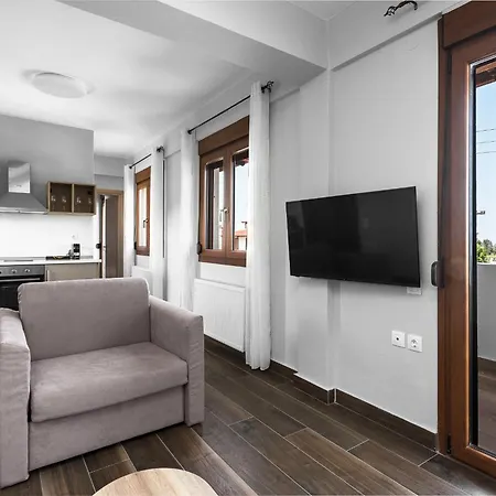 Ultima Summer Residence, Nilie Hospitality Mgmt